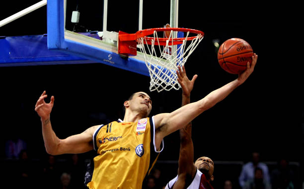 作为西甲联 作为西甲联